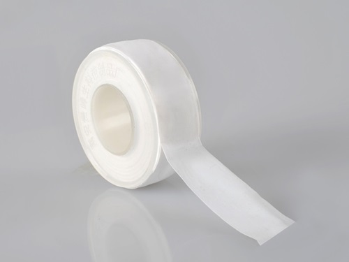 Tillämpningen av etenbis oleamid i plastproduktion